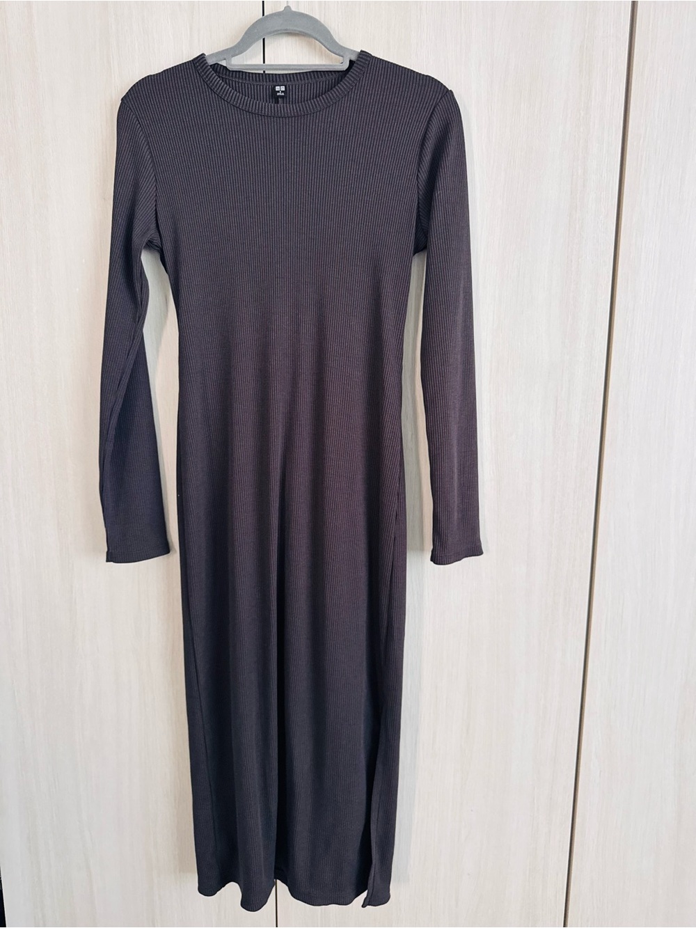 Uniqlo Grey Ribbed Long-Sleeve Maxi Dress